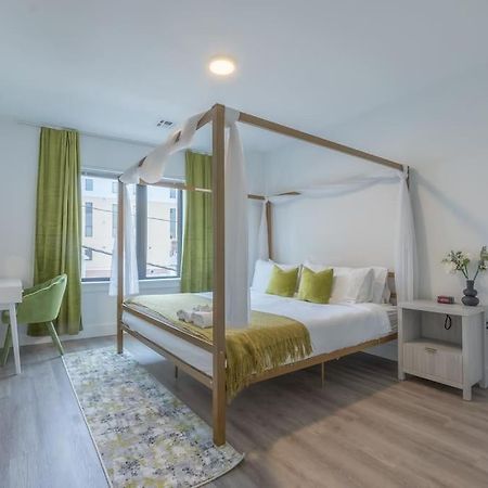 2 Bedroom 2 Bath Suite, Near American Dream And The Airport, Free Parking, King Bed And 2 Queen Beds, Washer And Dryer Orange 외부 사진