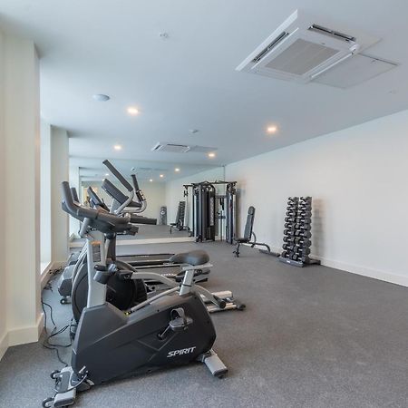 2 Bedroom 2 Bath Suite, Near American Dream And The Airport, Free Parking, King Bed And 2 Queen Beds, Washer And Dryer Orange 외부 사진
