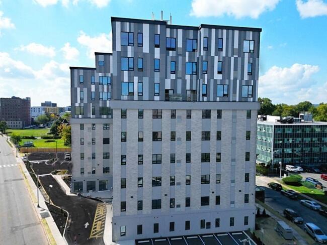 2 Bedroom 2 Bath Suite, Near American Dream And The Airport, Free Parking, King Bed And 2 Queen Beds, Washer And Dryer Orange 외부 사진